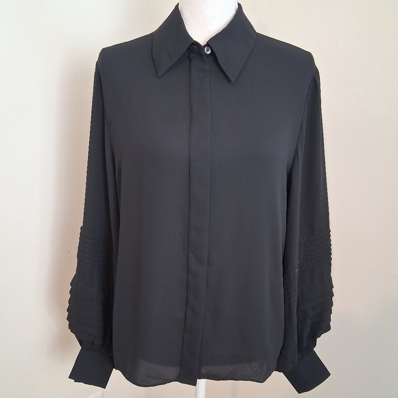 Louis Vuitton Uniform Black Button Down Long Sleeve Blouse Size 8 NWT - Picture 1 of 8